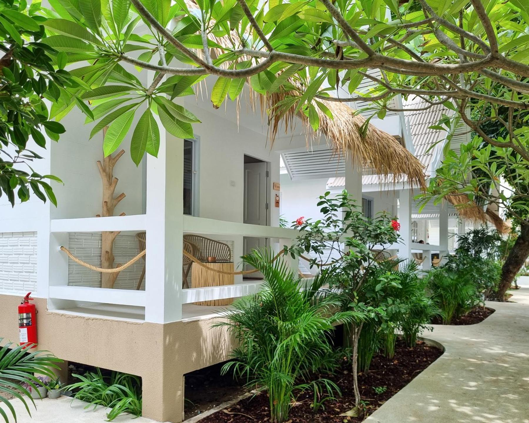 Elephant Beach Club & Resort Samui Chaweng  Exterior foto